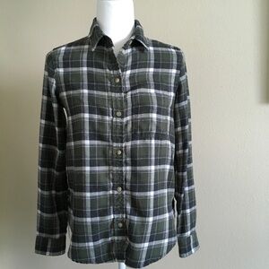 American Eagle Green Plaid Flannel